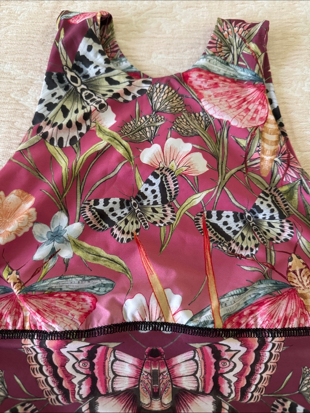 Yoga Democracy Women's High-Neck Floral & Butterfly Yoga /Sports Bra - Burgundy